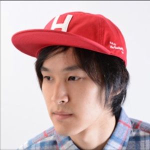 HERSCHEL SUPPLY CO. L/XL FITTED HAT